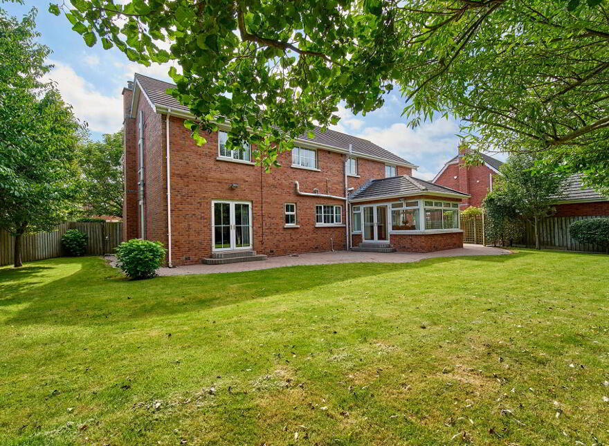 8 Ballycrochan Drive, Bangor, BT19 7LB