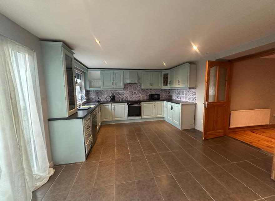 5 Barrack Street, Ardfinnan, Clonmel, E91YK20