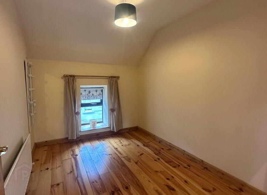 5 Barrack Street, Ardfinnan, Clonmel, E91YK20