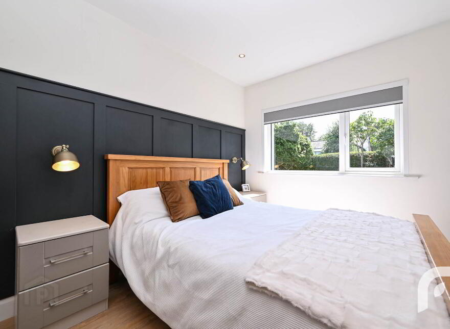 80 Old Manse Road, Jordanstown, Newtownabbey, BT37 0RX