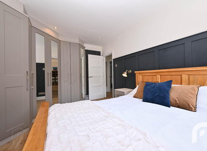 80 Old Manse Road, Jordanstown, Newtownabbey, BT37 0RX