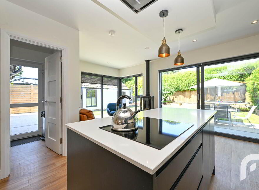 80 Old Manse Road, Jordanstown, Newtownabbey, BT37 0RX