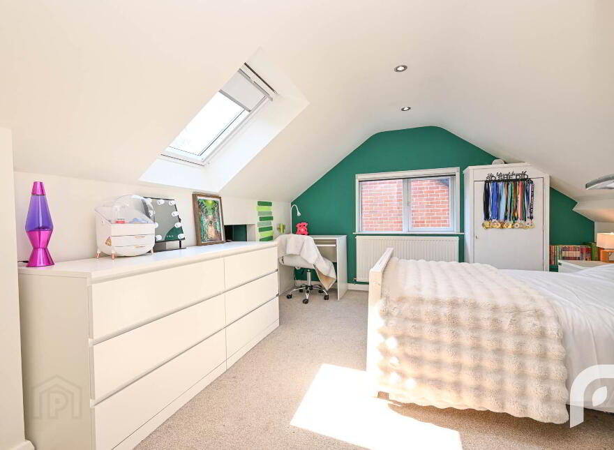 80 Old Manse Road, Jordanstown, Newtownabbey, BT37 0RX