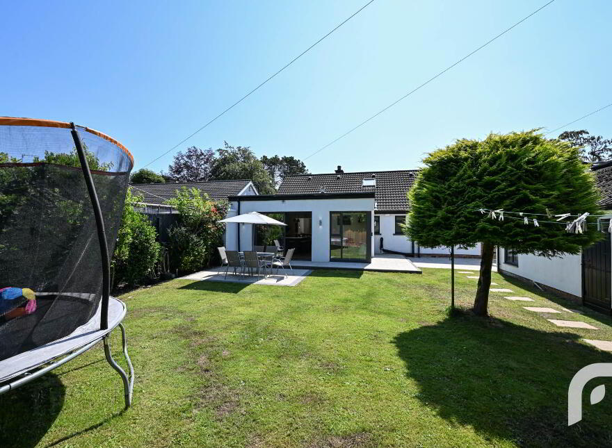 80 Old Manse Road, Jordanstown, Newtownabbey, BT37 0RX