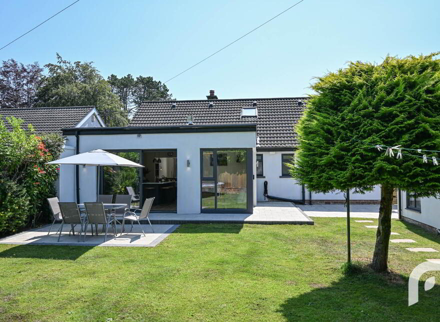80 Old Manse Road, Jordanstown, Newtownabbey, BT37 0RX