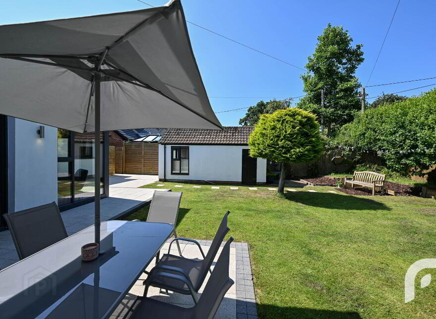 80 Old Manse Road, Jordanstown, Newtownabbey, BT37 0RX