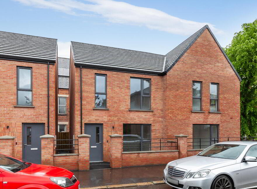 387 North Queen Street, Belfast, BT15 3PE