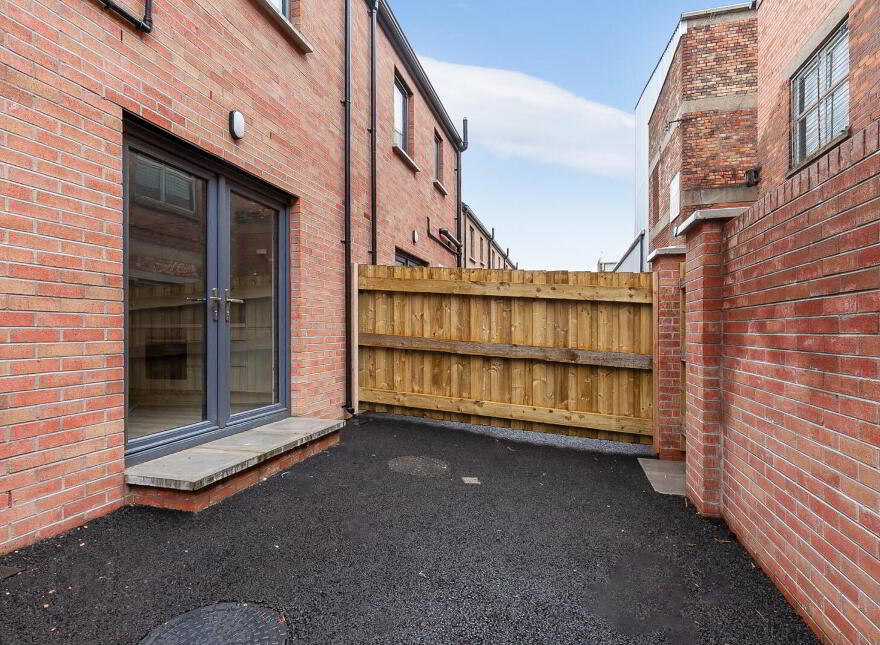 391 North Queen Street, Belfast, BT15 3PE