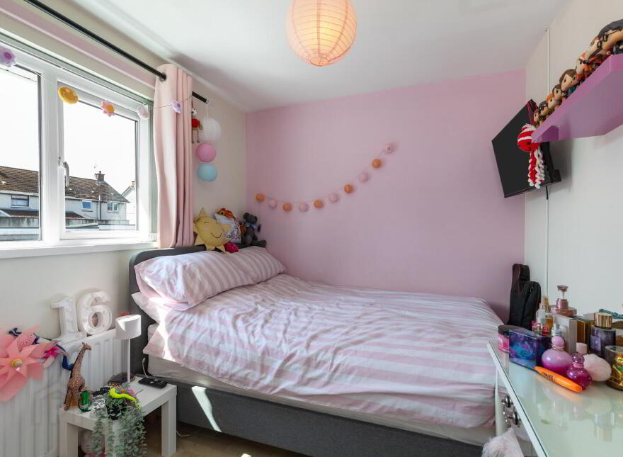 4 Cherryvalley Crescent, Comber, Newtownards, BT23 5BP