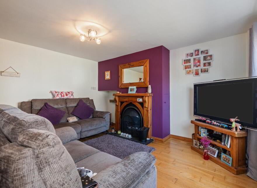 4 Cherryvalley Crescent, Comber, Newtownards, BT23 5BP