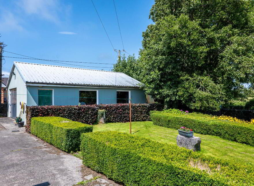 Moyne, Headford, H91AY7T