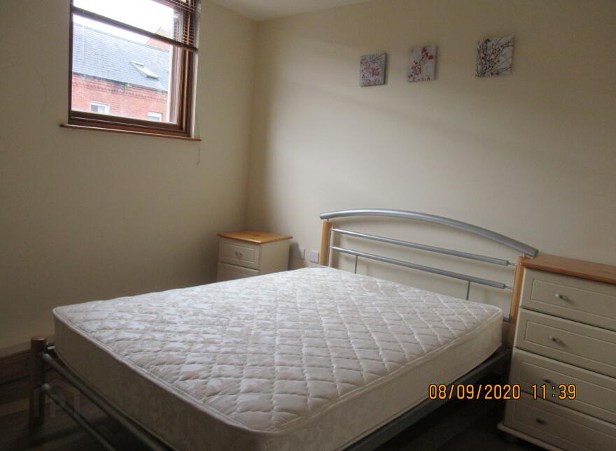 13, 81 Fitzroy Avenue, Belfast, BT7 1HT