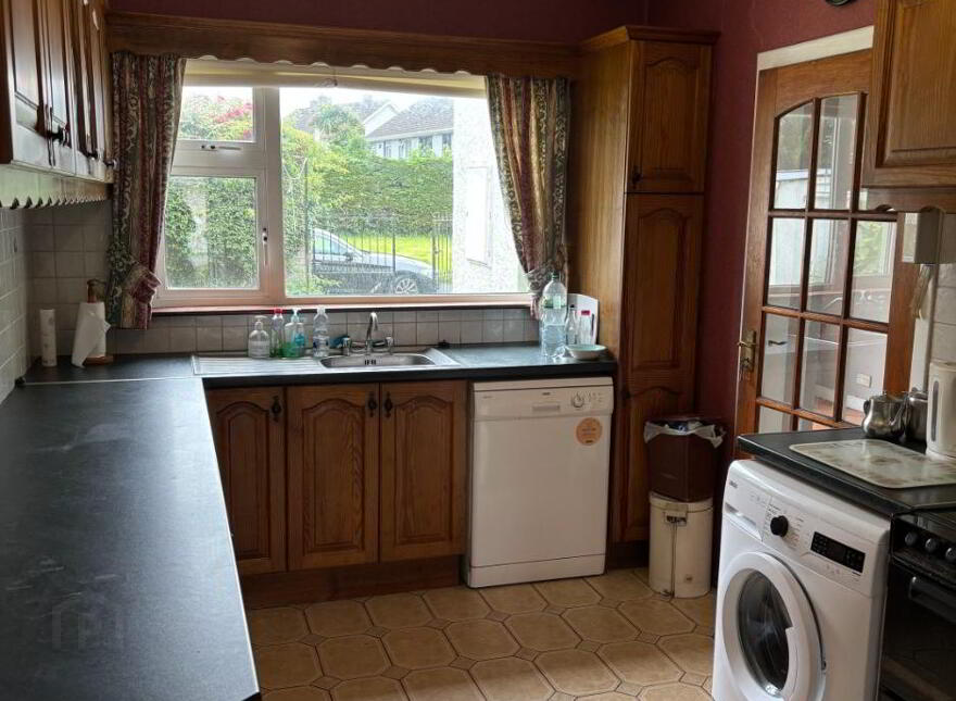 "Tivoli", 2 Park Drive, Park Road, Killarney, V93NDP2