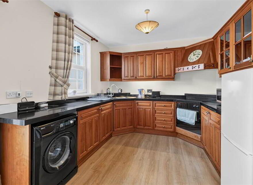 5 Hamilton Harty Court, Royal Hillsborough, BT26 6FA