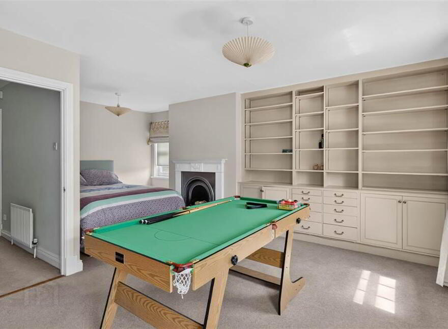 5 Hamilton Harty Court, Royal Hillsborough, BT26 6FA