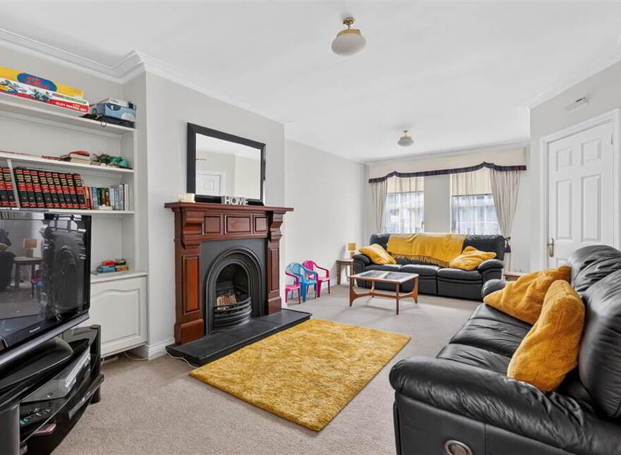 5 Hamilton Harty Court, Royal Hillsborough, BT26 6FA