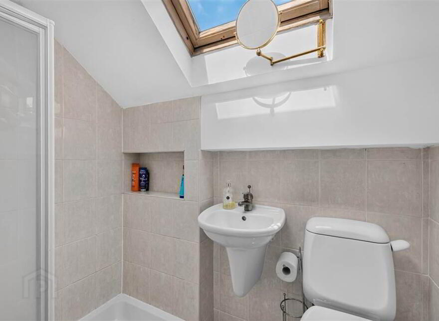 5 Hamilton Harty Court, Royal Hillsborough, BT26 6FA