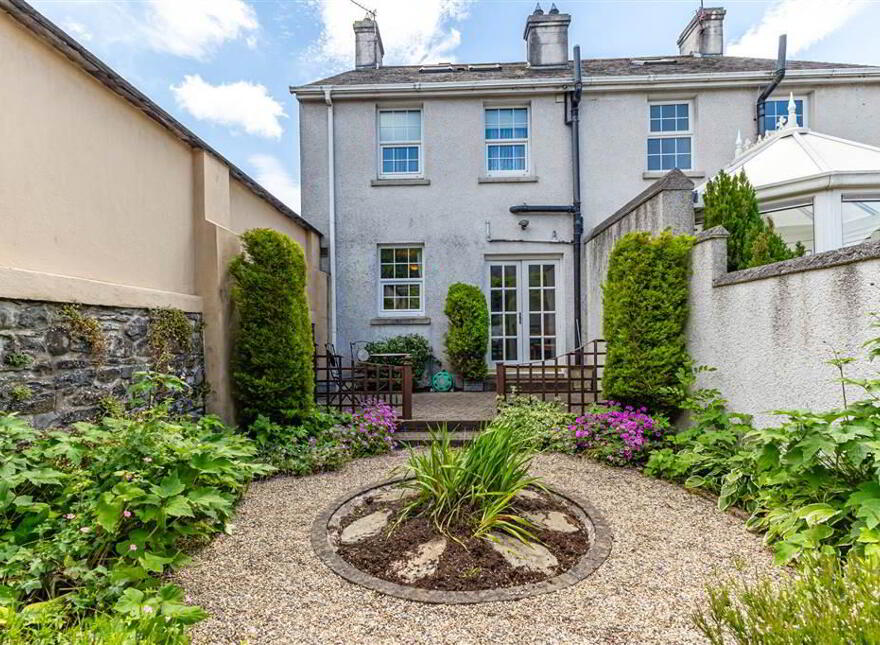 5 Hamilton Harty Court, Royal Hillsborough, BT26 6FA