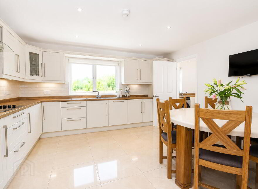 60 Rann Mor Meadows, Letterkenny, F92W28X