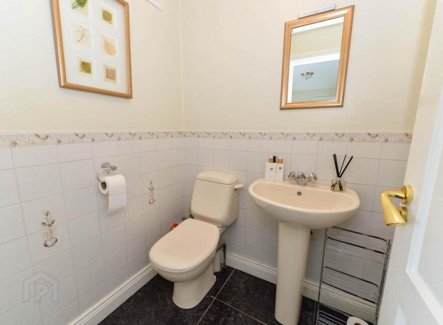 32 Redfort Drive, Carrickfergus, BT38 9EN