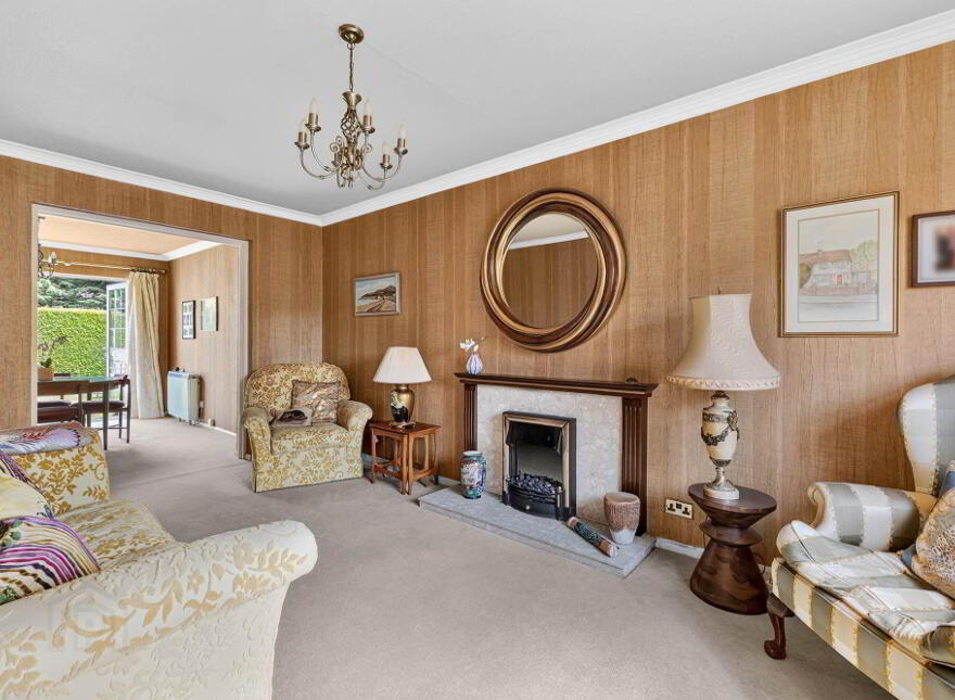 58 Killeaton Crescent, Dunmurry, Belfast, BT17 9HD