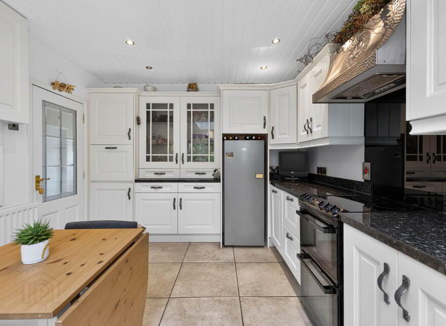 58 Killeaton Crescent, Dunmurry, Belfast, BT17 9HD