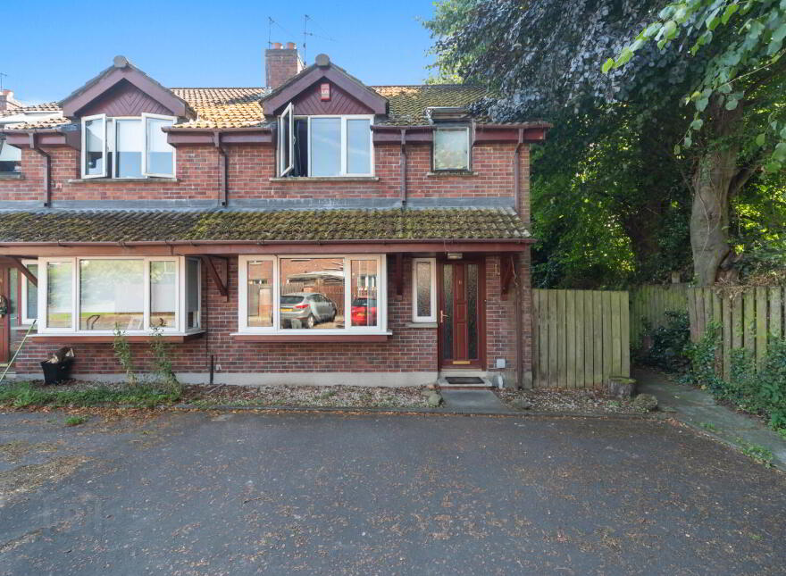 6 Charnwood Court, Belfast, BT15 5DJ