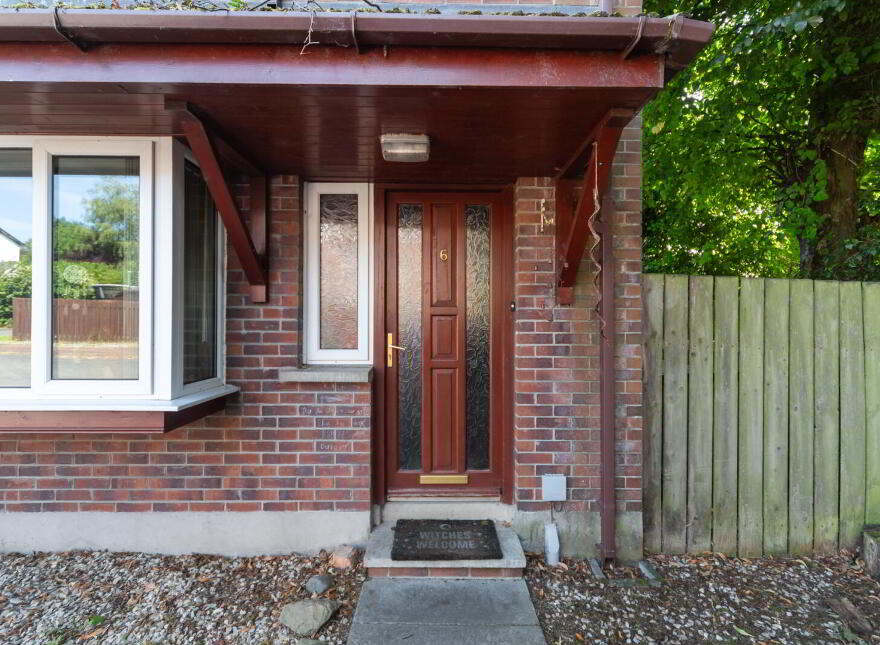 6 Charnwood Court, Belfast, BT15 5DJ