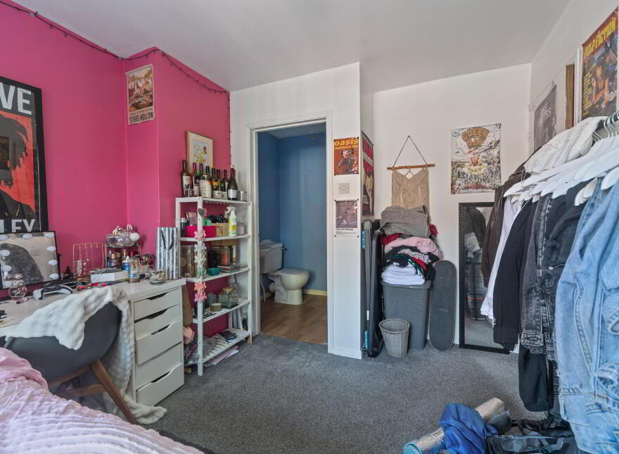 6 Charnwood Court, Belfast, BT15 5DJ