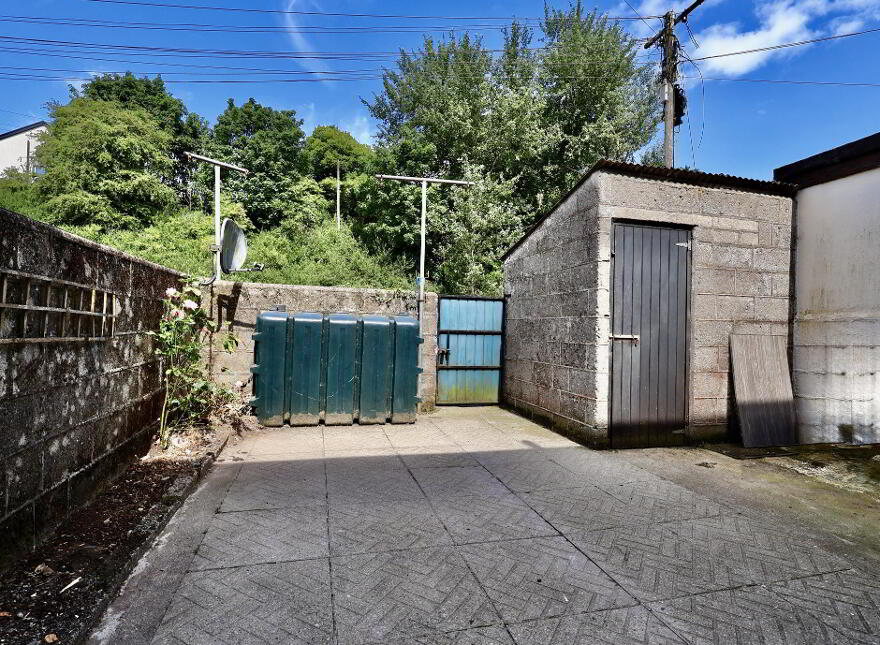 3 Bower Villas, Athlone, N37R251
