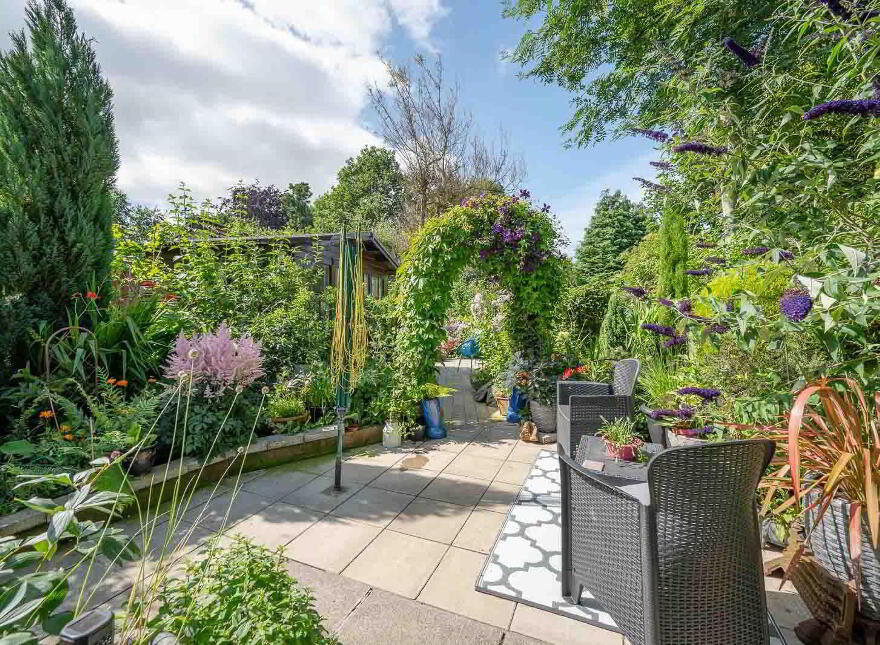 47A Gilnahirk Road, Belfast, BT5 7DD