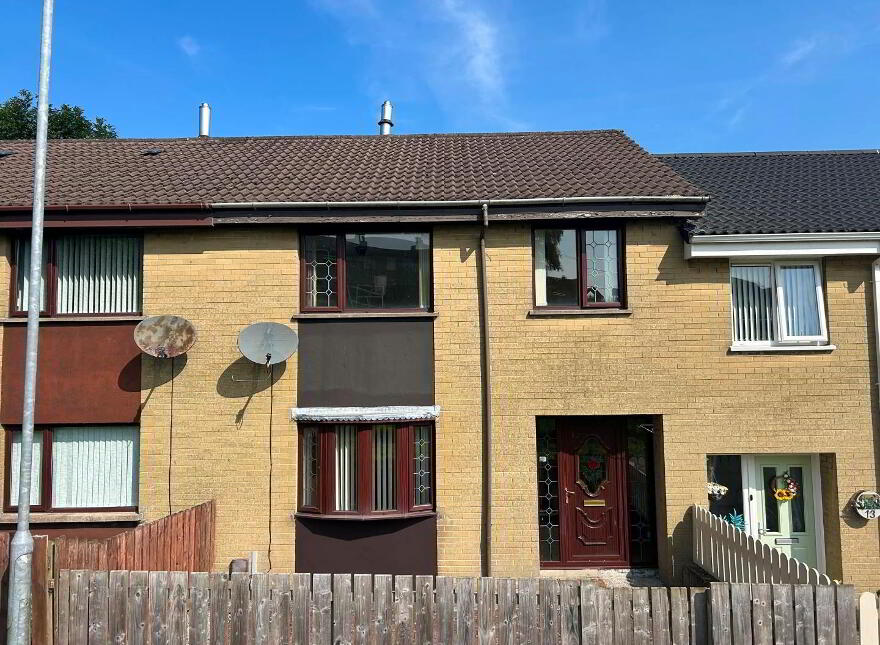 14 Laganvale, Dromore, BT25 1BT