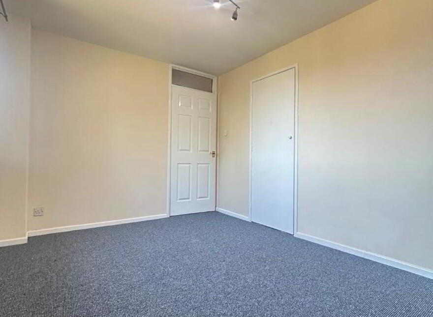 14 Laganvale, Dromore, BT25 1BT