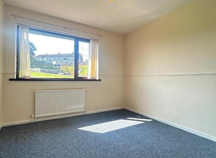 14 Laganvale, Dromore, BT25 1BT