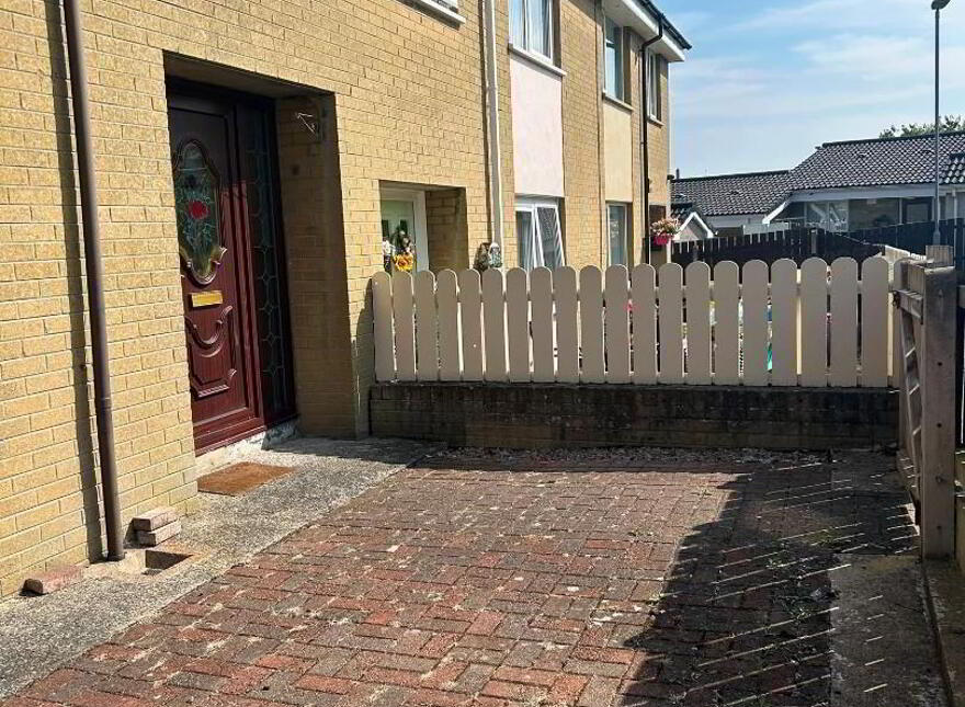 14 Laganvale, Dromore, BT25 1BT