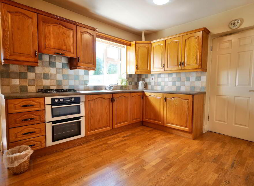 16 Meadow Vale, Charleville, P56FK88