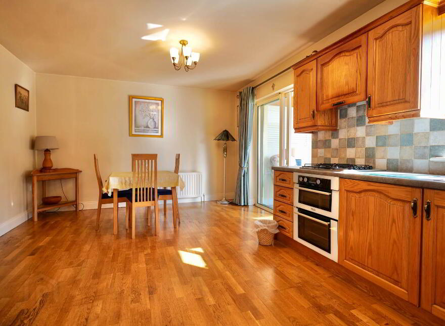 16 Meadow Vale, Charleville, P56FK88