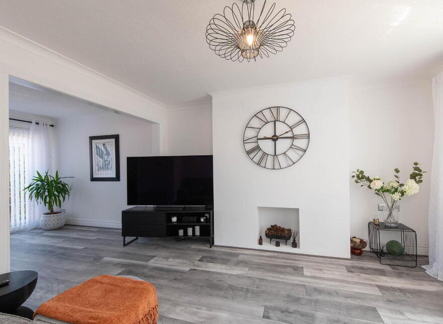 3 Hillcrest Crescent, Newtownabbey, BT36 6EF