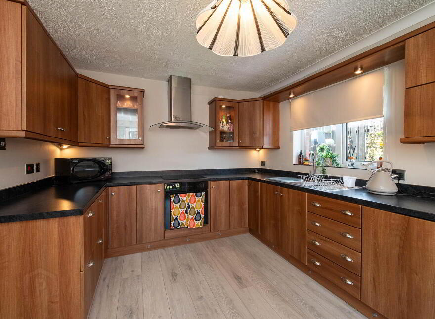 3 Hillcrest Crescent, Newtownabbey, BT36 6EF