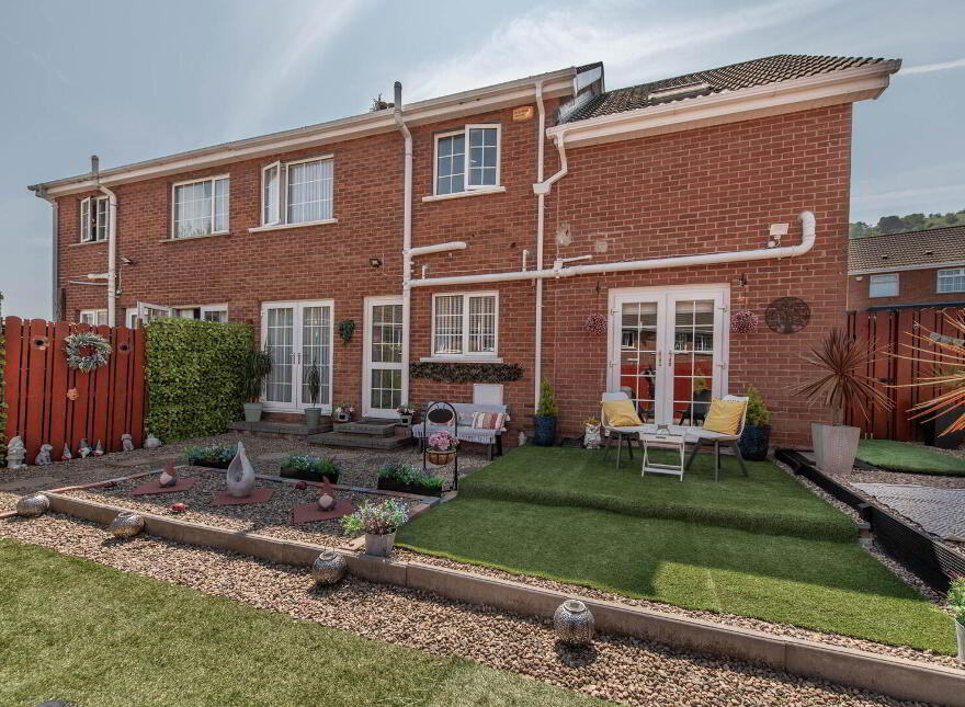 3 Hillcrest Crescent, Newtownabbey, BT36 6EF