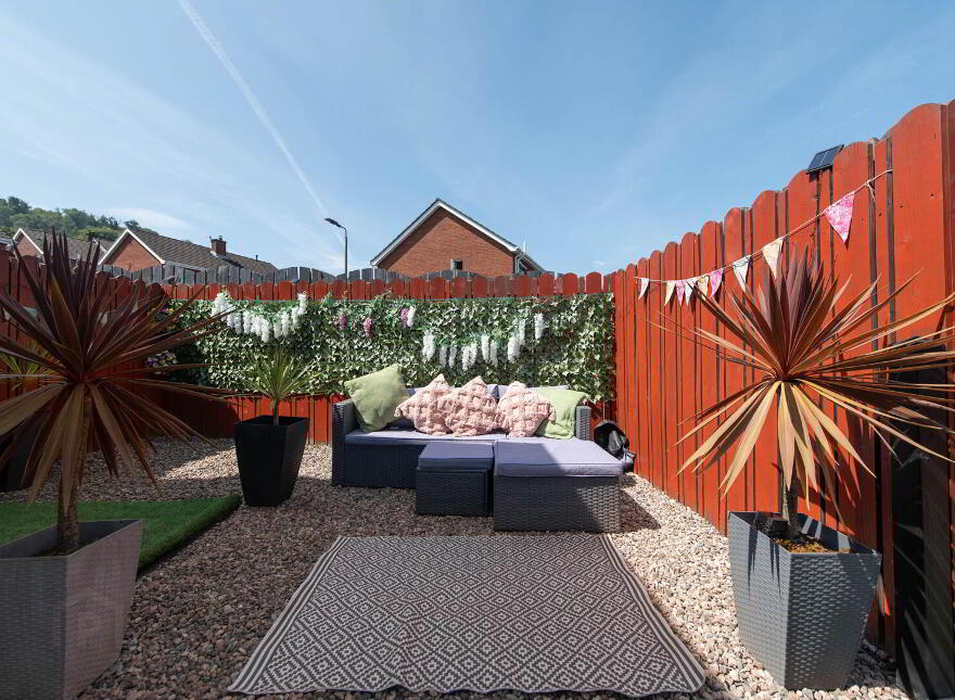 3 Hillcrest Crescent, Newtownabbey, BT36 6EF