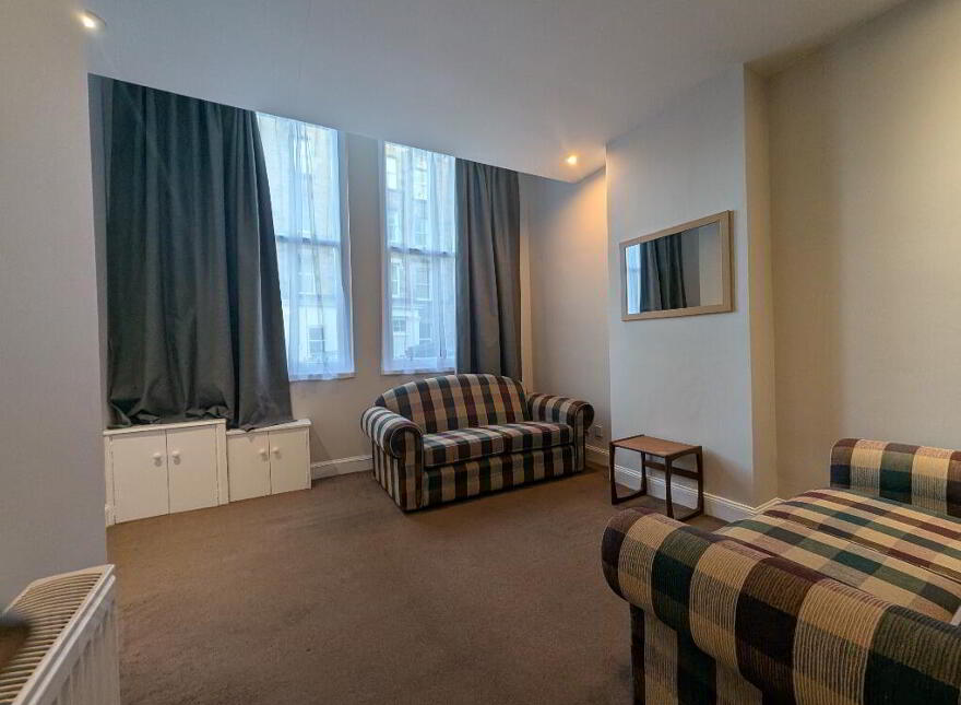 35 Bruntsfield Avenue, Bruntsfield, Edinburgh, EH10 4EN
