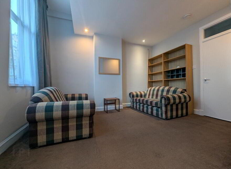 35 Bruntsfield Avenue, Bruntsfield, Edinburgh, EH10 4EN