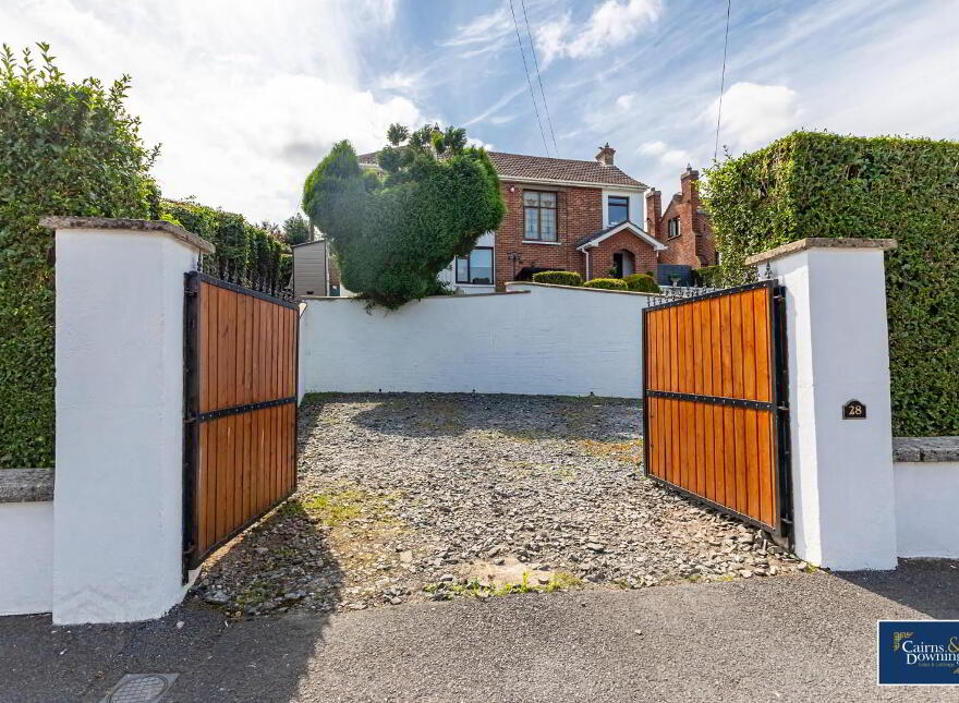 28 Circular Road, Dromore, BT25 1DN