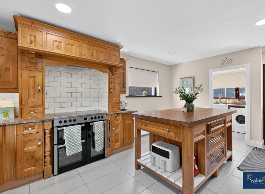 28 Circular Road, Dromore, BT25 1DN
