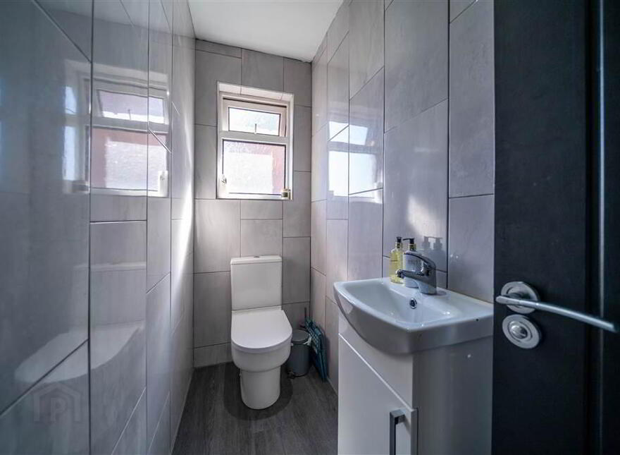 8 Ardmore Gardens, Bangor, BT20 4BU
