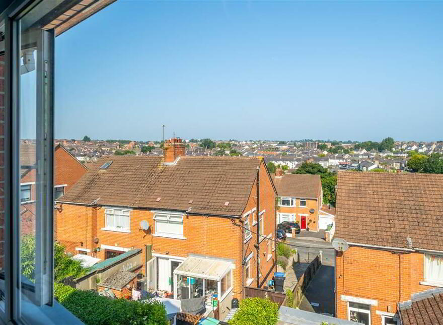 8 Ardmore Gardens, Bangor, BT20 4BU