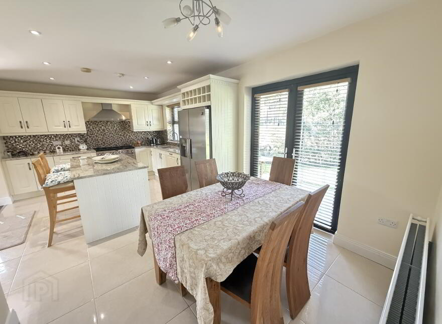 17 Mill Meadows, Newry, BT35 6UL