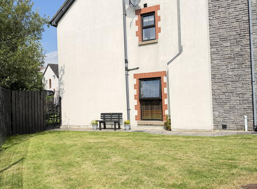 17 Mill Meadows, Newry, BT35 6UL