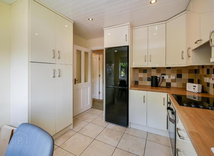 4 Queensfort Court, Saintfield Road, Carryduff, Belfast, BT8 8NF